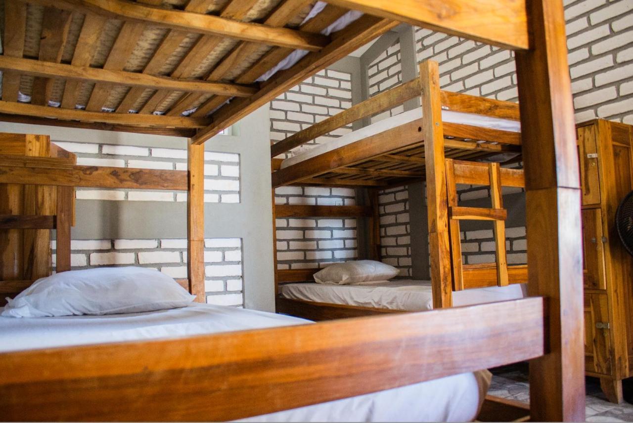 The Barrel Hostel Попойо Екстериор снимка
